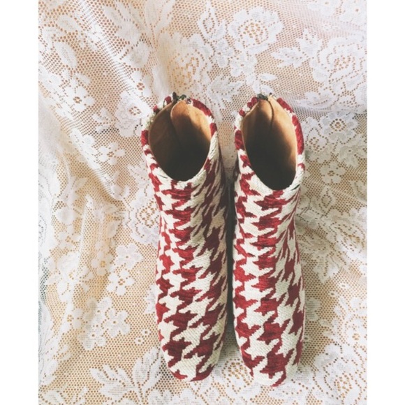 Free People New Tapestry Hondstooth Ankle Boots - Picture 5 of 5